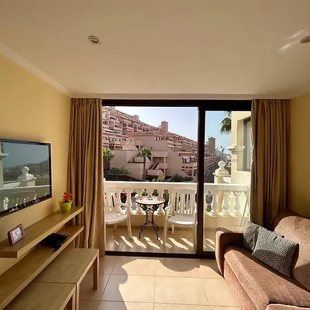 Apartament Superb In Castle Harbour C011