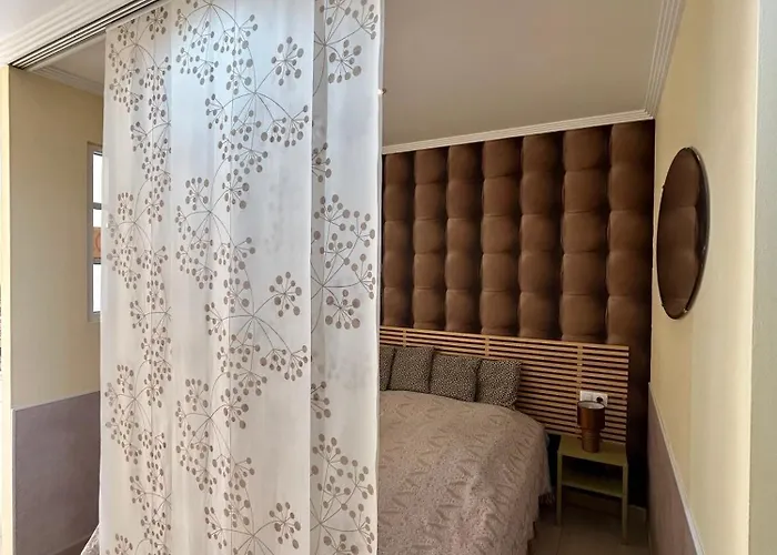 Apartment Superb In Castle Harbour C011 Los Cristianos (Tenerife)