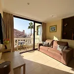 Superb In Castle Harbour C011 Los Cristianos (Tenerife)