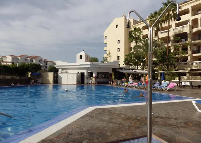 Superb In Castle Harbour C011